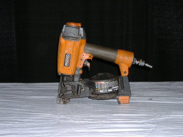 Coil Roofing Air Nailer